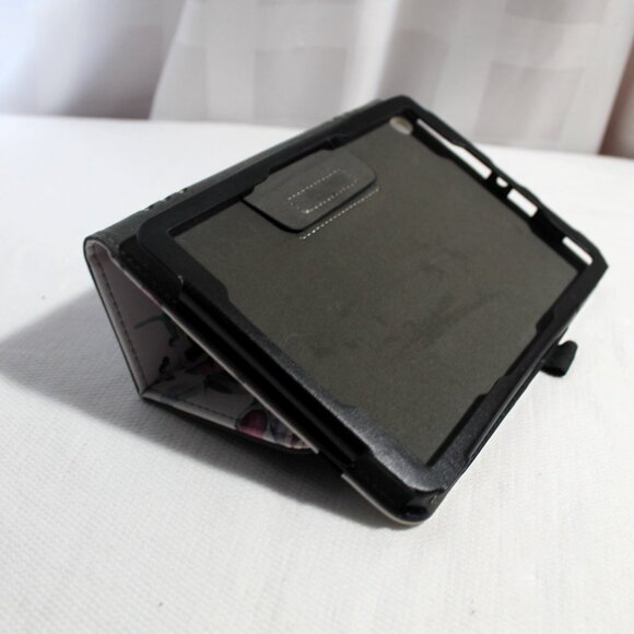 Amazon Kindle Fire Cover, HD 8 & 8 Plus (12th Gen/10th Gen) 2024/2022/2020 - Picture 4 of 9